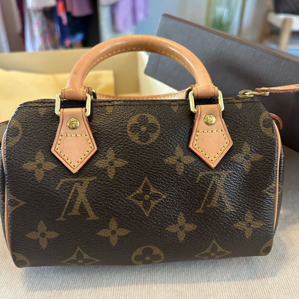 EUC Louis Vuitton LV Mini Nano Speedy HL Top Handle with Crossbody Strap + Lock - Picture 4 of 15